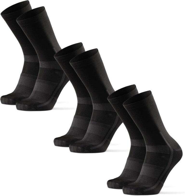 DANISH ENDURANCE Crew Cycling Socks Review: Fast-Dry, Cushioned Crew